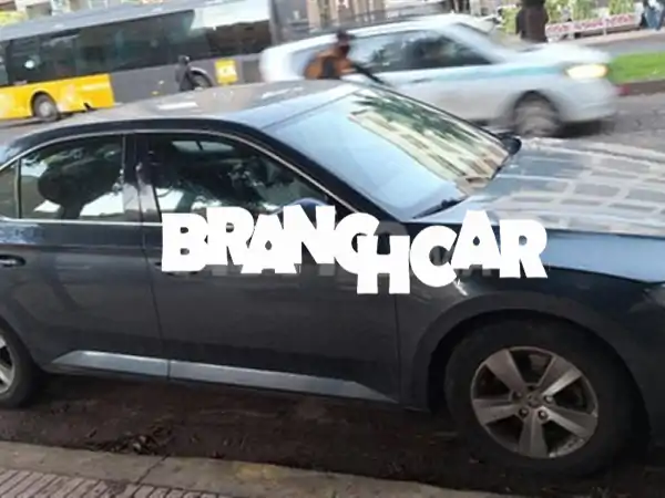 🌟 امتلك الفخامة والأداء: سكودا سوبيرب 2018...