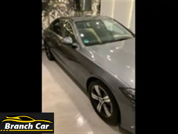 مرسيدس C200 موديل 2022 للبيع بمدينتي: فخامة الأداء تنتظرك!