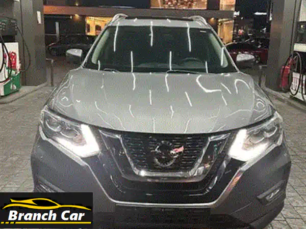 فرصة نادرة: نيسان روج 2018 SL 4x4 أسود فل كامل - بويا شركة و CarFax نظيف!