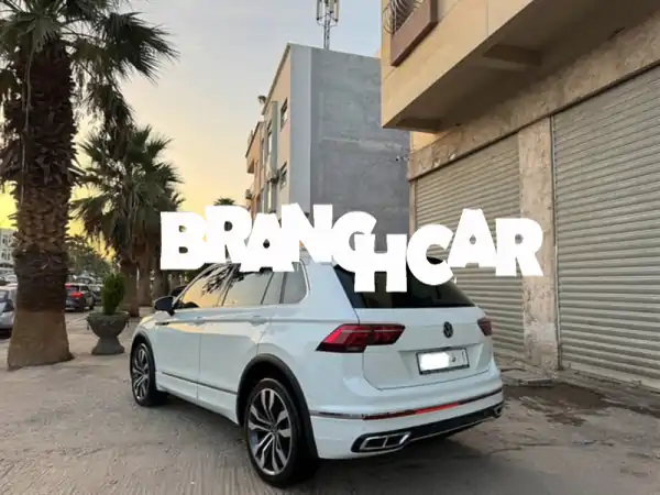 فولكس فاجن تيجوان R-Line 2021 ديزل أوتوماتيك بفاس | فل أوبشن، مجمركة 2024، قيادة استثنائية