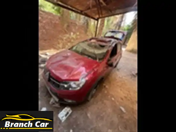 فرصة ذهبية! رينو سانديرو ستيب واي 208 (حادث) - موتور، فتيس، شاسيه زيرو! شغالة ودايرة