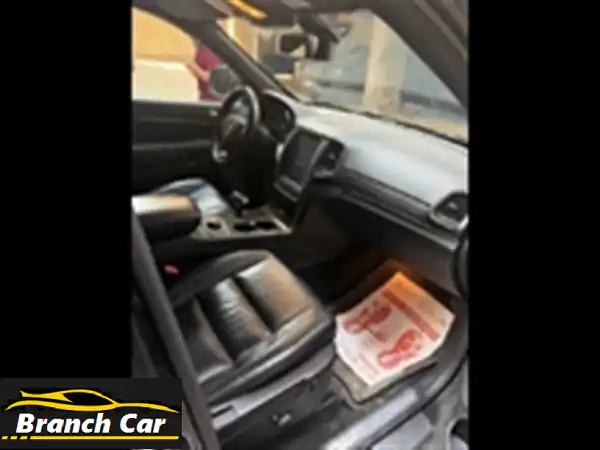 امتلك الفخامة والقوة: جيب جراند شيروكي 2015 للبيع – مدينة نصر | اسكندرية الصحراوى