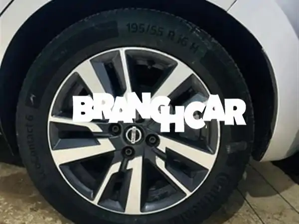 فرصة ذهبية: نيسان ميكرا 2019 للبيع - 100 ألف كم - بحالة ممتازة وسعر لا يُصدق!