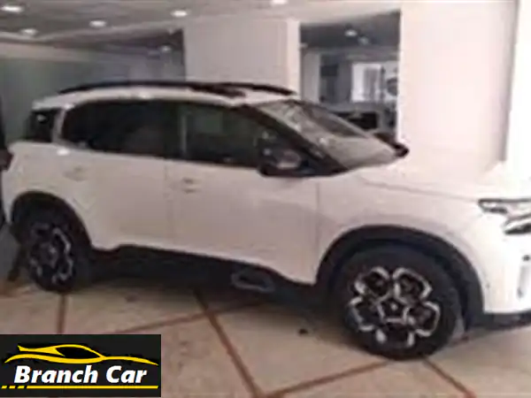 فرصة لا تعوض: ستروين C5 2024 فيل بفتحة سقف بانورامية - كالجديدة وصيانة توكيل كاملة!