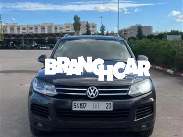 فرصة ذهبية! فولكس فاجن طوارق V6 موديل 2013 - نظيفة،...