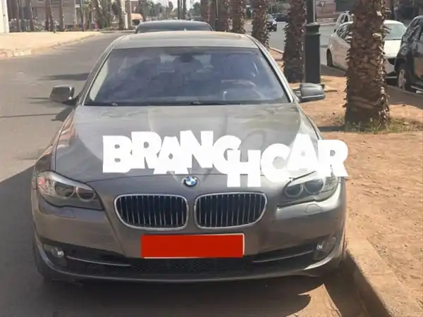 بي إم دبليو الفئة الخامسة 2012: رفاهية...