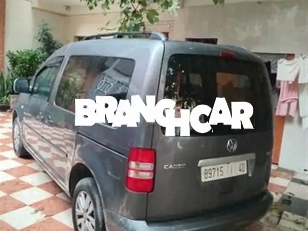 فولكس فاجن كادي 2011 للبيع: رفيقك العملي المثالي بسعر...