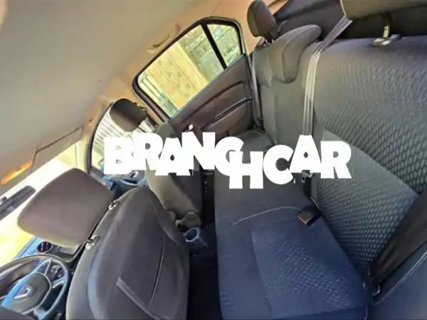 داسيا لوغان 2018 للبيع: سيارة الأحلام الاقتصادية | 80 ألف كم | السعر 88,000 | لا تفوتها!