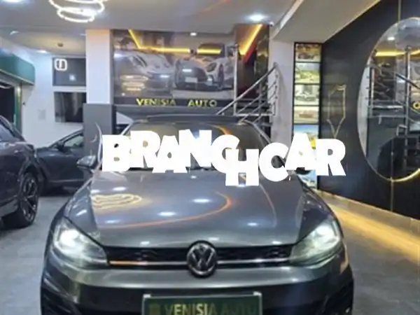 فرصة استثنائية: فولكس فاجن جولف 7.5 GTD موديل 2021 للبيع...