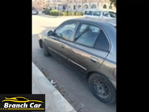 هيونداي فيرنا 2012: فابريكا سقف وشنطة، غاز طبيعي، 40...