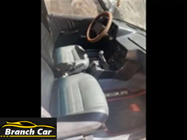 فيات شاهين 1996 بيضاء: حالة استثنائية! ممشى 401 كم...