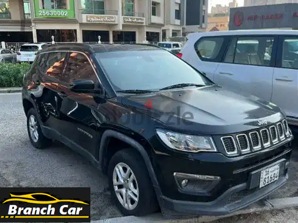 جيب كومباس 2018 سوداء للبيع | أناقة، أمان وراحة SUV متميزة