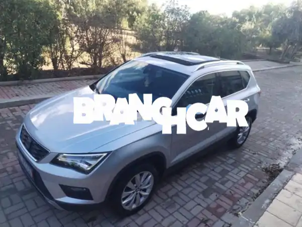 فرصة ذهبية! SEAT Ateca 2020 للبيع - SUV أوتوماتيكية بسقف بانورامي وميزات أمان متقدمة