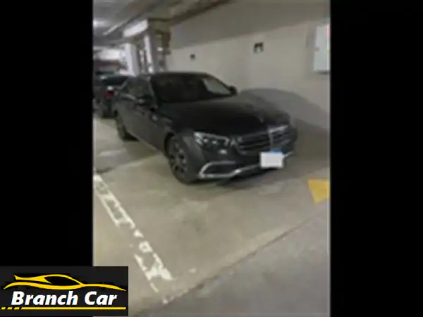 مرسيدس E 220 Premium للبيع: فابريكا بالكامل - 56 ألف كم فقط - صيانات توكيل | التجمع الخامس، القاهرة الجديدة