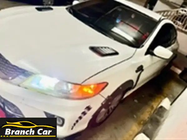 اغتنم الأناقة والقوة: هوندا أكورد كوبيه 2014 وارد...