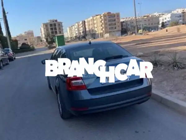 فرصة مميزة: سكودا أوكتافيا 2018 ديزل - قيادة...