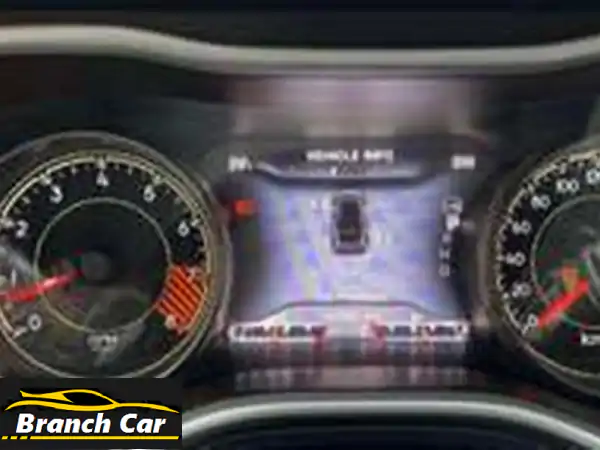 جيب شروكي 2014 الشكل الجديد: فخامة، أداء وفبريقة...