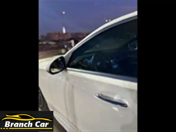 مرسيدس C 200 AMG كاملة جميع الكامليات للبيع القاهرة