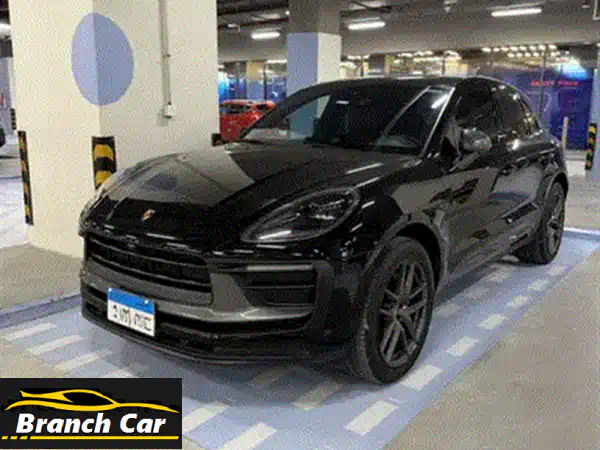 انطلق بأناقة وفخامة: بورش ماكان T 2023 | كاملة المواصفات (Crayon Grey) | 25 ألف كم | سبورت كرونو وعادم رياضي