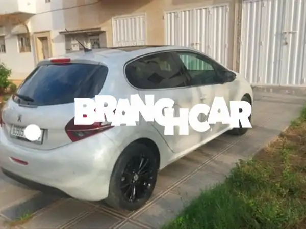 2p8 ديزل توب كليم فتحة سقف