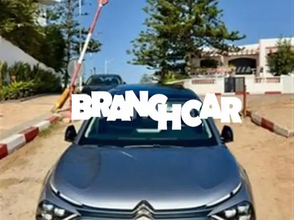 فرصة ذهبية: ستروين C4 أوتوماتيك - عداد 19 ألف كم فقط! جاهزة للانطلاق