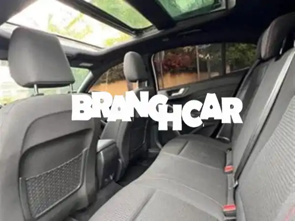 فرصة لا تعوض! فورد فوكس ST Line | أوتوماتيك 5 أبواب | 20 ألف كم فقط | الأداء الرياضي بسعر 190,000!