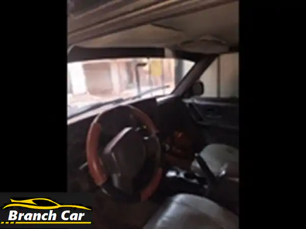 جيب شيروكي 2000 فبريكا بالكامل: أسطورة الطرق...