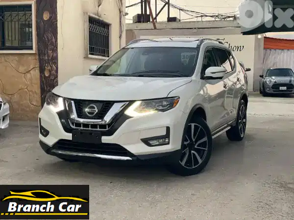 نيسان روج SL 2017 البيضاء: فخامة، بانوراما، وصندوق...