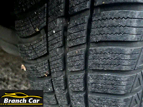 نيسان جوك 2012 بيضاء | بحالة المصنع: إطارات وفرامل جديدة!