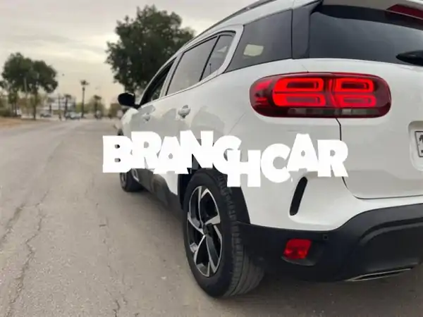 سيتروين C5 إيركروس، المالك الأول