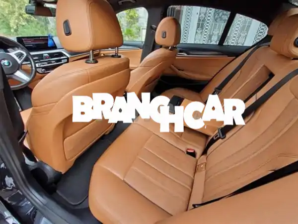 BMW 520D M-Pack 2023 ديزل أوتوماتيك: كالجديدة (WW)، يد أولى، فاخرة بكامل المواصفات