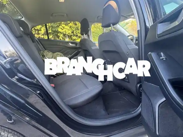 فورد فوكس 2021 للبيع - المالك الأول | كاملة المواصفات | بحالة ممتازة