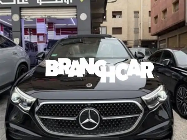 مرسيدس بنز الفئة E 300 de