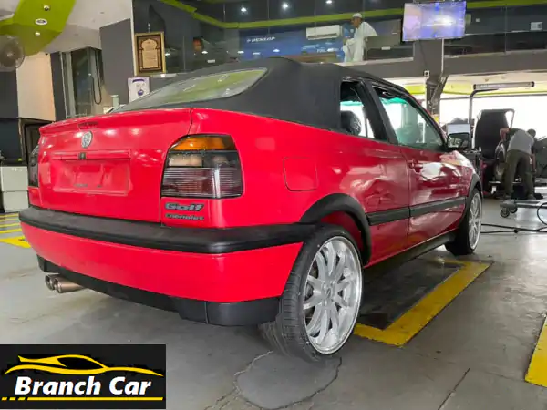 فولكس فاجن جولف كابريو MK3 كلاسيكية نادرة للبيع بالشارقة | تحفة كشف لعشاق التميز!