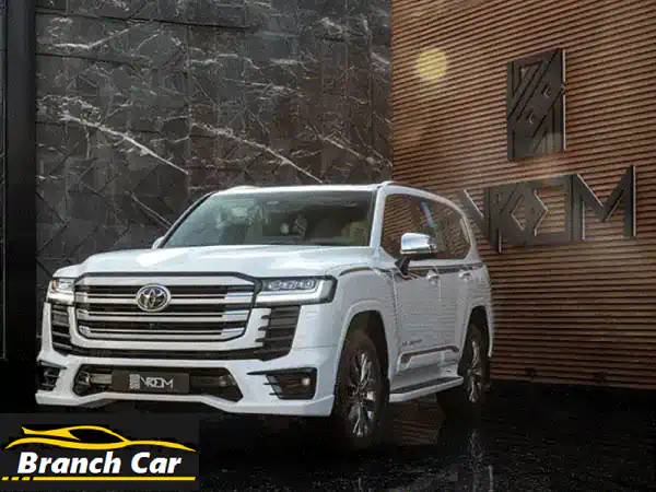 تويوتا لاند كروزر 2025 البيضاء (داخلي أحمر): فخامة...