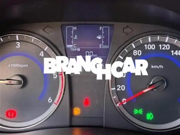 فرصة مميزة: هيونداي أكسنت 2018 - 38 ألف كم فقط! نظيفة جداً