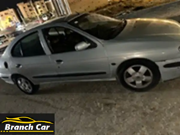 رينو ميجان 2000 فابريكا دواخل وسقف وكبوت وشنطة | رخصة سنة ونصف وتكييف ثلاجة | فرصة لا تُعوّض