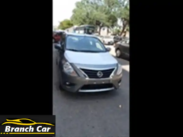 نيسان صني للبيع: فبريكة بالكامل ورخصة 3 سنوات | سيارة العائلة الآمنة والاقتصادية!