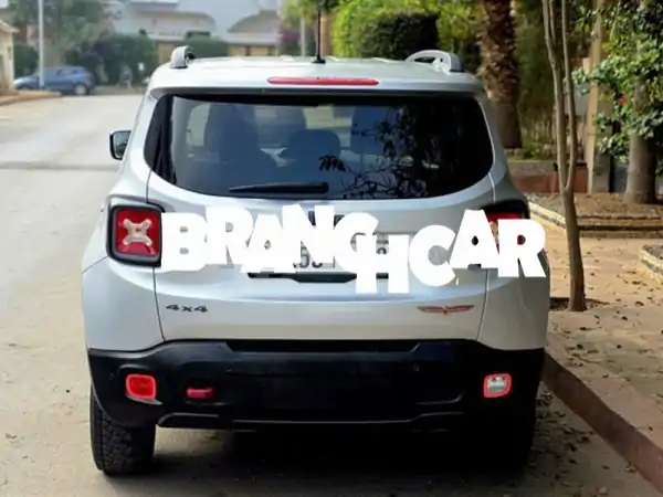 جيب رينيجيد 2018 ديزل أوتوماتيك 4x4 بالدار البيضاء |...