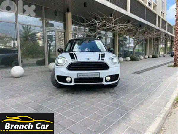 امتلك الأسطورة: MINI Cooper Countryman S ALL4 2016 أسود – متعة القيادة والدفع الرباعي الفاخر!