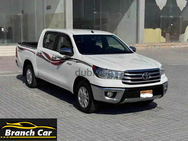 تويوتا هايلوكس SR5 2020 أبيض: قوة، اعتمادية ورفاهية...