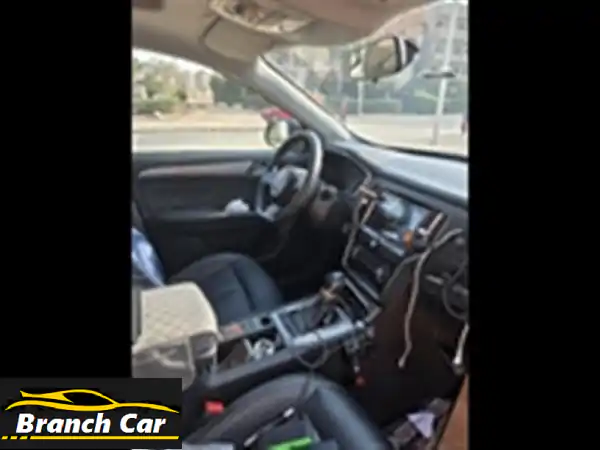 MG RX5 202 للبيع: سيارة الأحلام بجاهزية تامة! صيانة توكيل، عفشة جديدة، عزل 3M وحماية دهان.