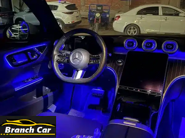 امتلك الفخامة: مرسيدس C200 2023 - كزيرو 8000 كم | محاور خلفية...