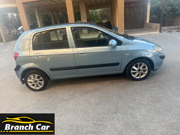 فرصة ذهبية: هيونداي جيتز 2011 زرقاء - مكيف وميكانيك...