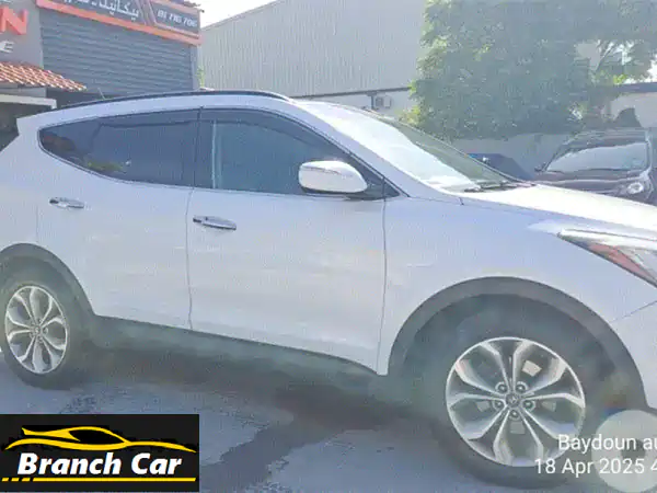 هيونداي سانتا في 2014 بيضاء: SE Turbo 4 سلندر - SUV...