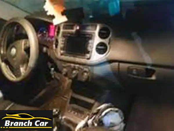 فولكس فاجن تيجوان 2009 فابريكا بالكامل - مانيوال...