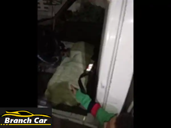 فرصة ذهبية! شيفروليه الدبابة 2005 فبريكا بالكامل | 150 ألف كم | صيانة شاملة وجاهزة للانطلاق!