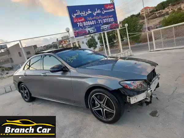مرسيدس E 300 موديل 2018: 4MATIC، سقف بانوراما، لون رمادي أنيق...