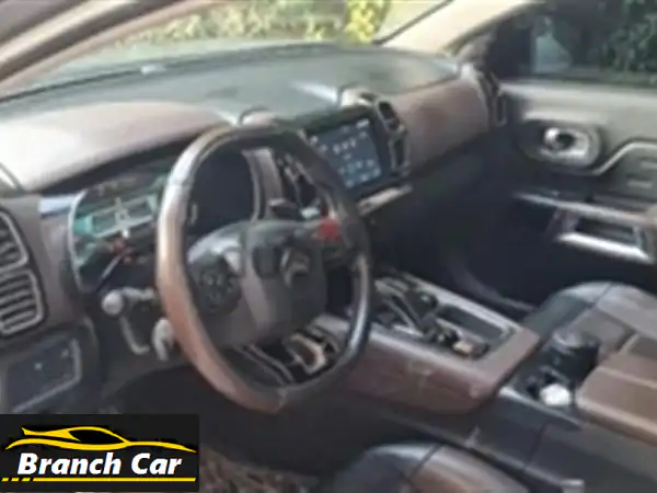 اكتشف الرفاهية والأمان! سيتروين C5 اير كروس 2020 فبريكة | صيانات توكيل كاملة | 40,000 كم