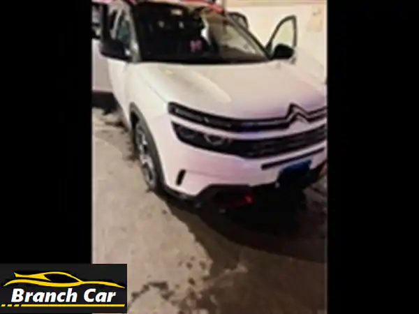 فرصة ذهبية: سيتروين C5 اير كروس 2021 فابريكة بالكامل - جاهزة للانطلاق!